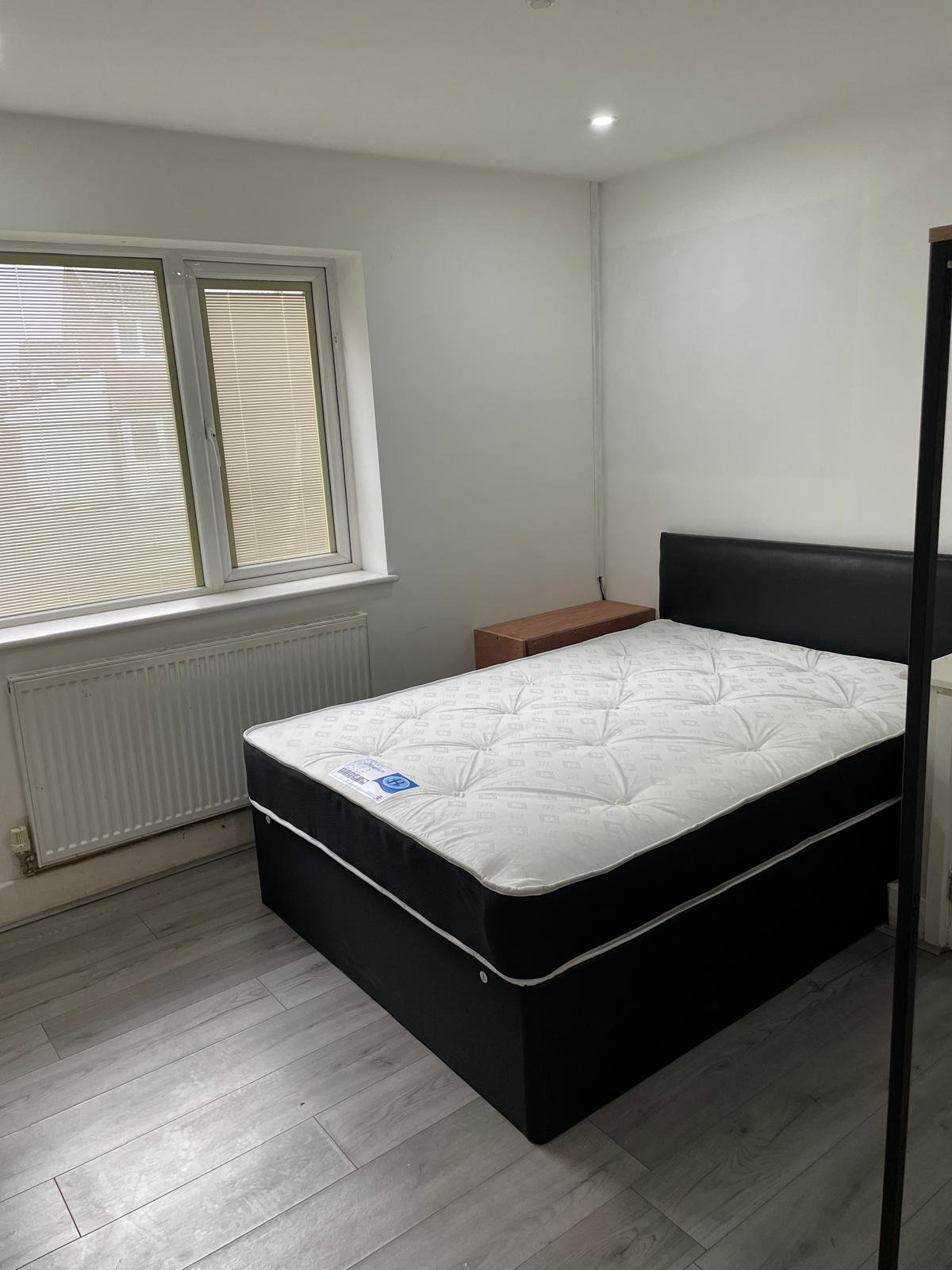 Hodge Hill, B36 - Image 3